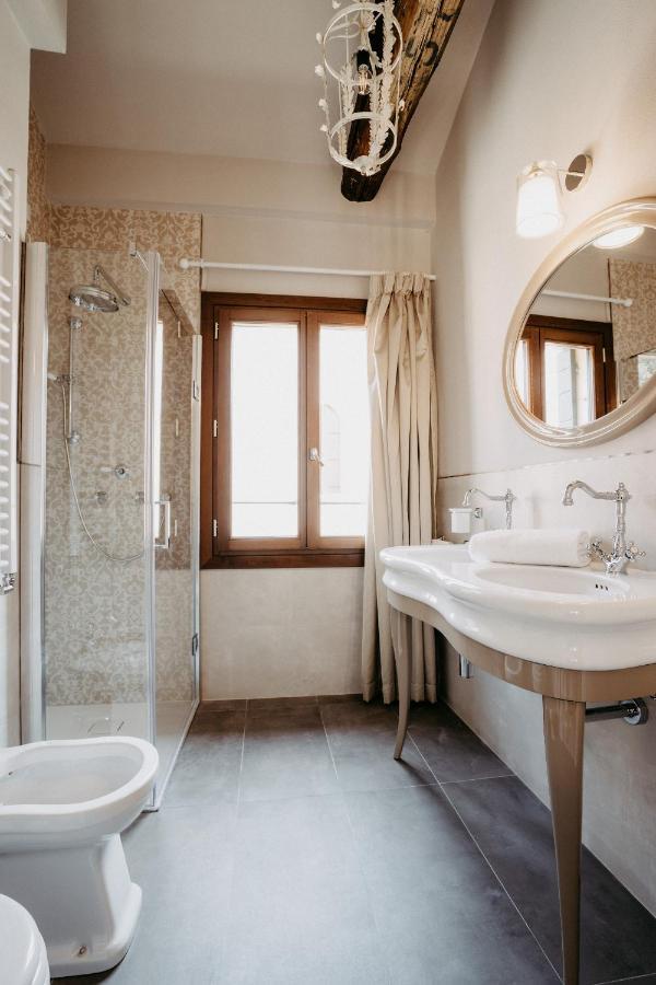 Casa Virginia Direct At The Canal Cannaregio With Own Roof Terrace Venecia Exterior foto