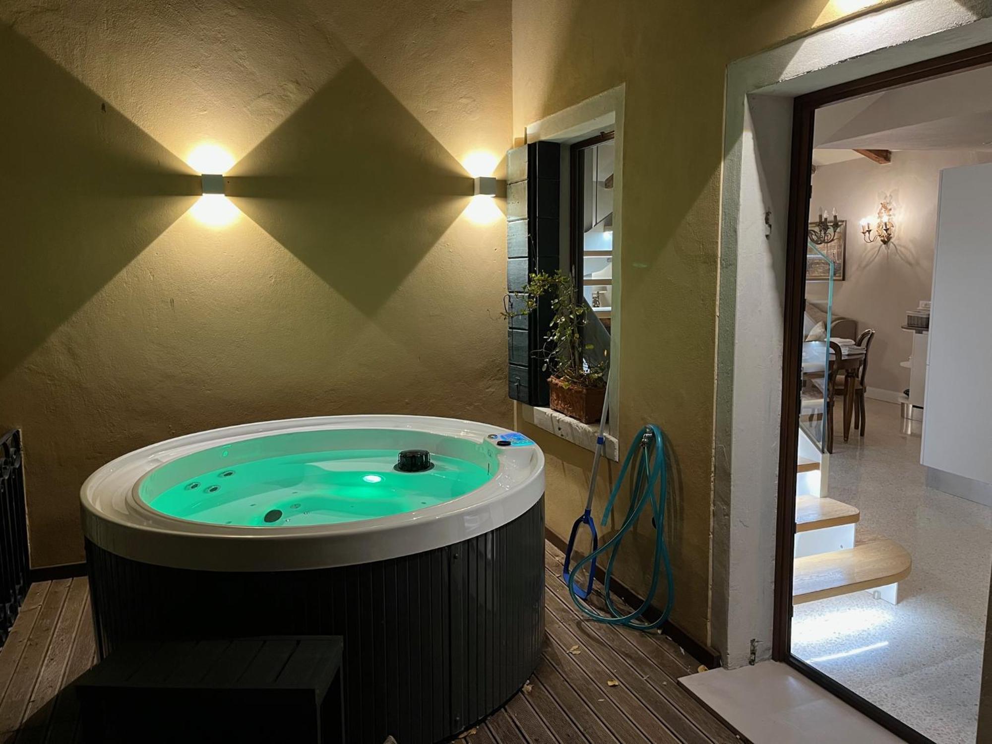 Casa Virginia Direct At The Canal Cannaregio With Own Roof Terrace Venecia Exterior foto