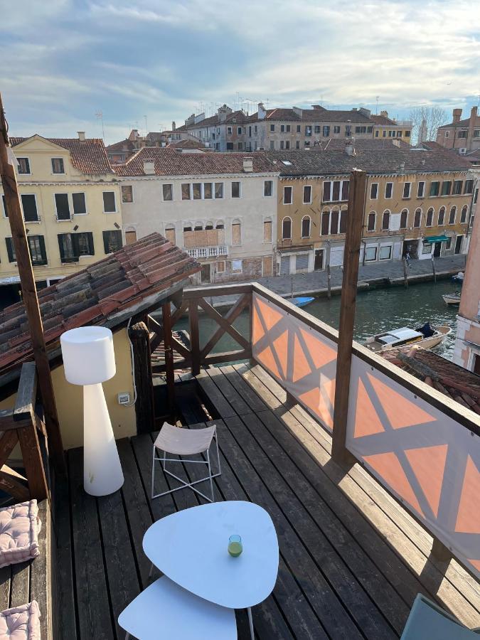 Casa Virginia Direct At The Canal Cannaregio With Own Roof Terrace Venecia Exterior foto