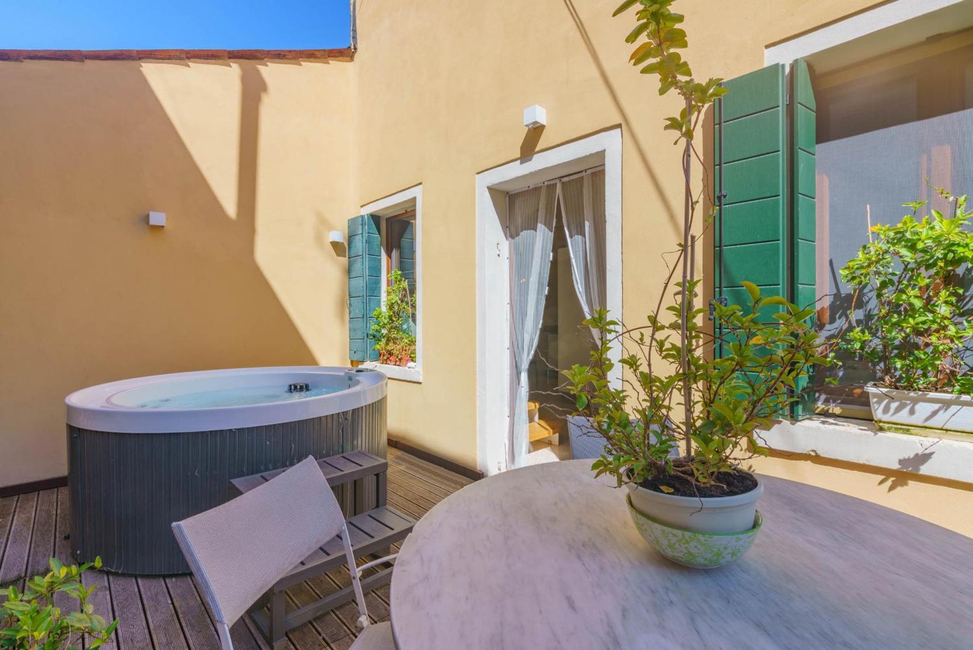Casa Virginia Direct At The Canal Cannaregio With Own Roof Terrace Venecia Exterior foto